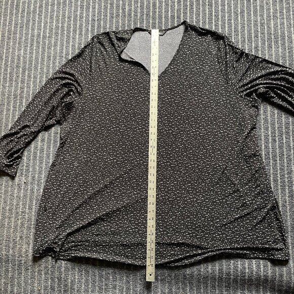 Ulla Popken black with tan and white spots 32/34 Women's Tunic Top poly blend - Picture 4 of 8